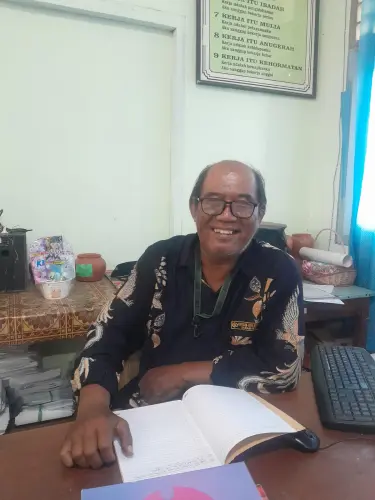 Christoffel Frans Louis Titaley, S.Pd