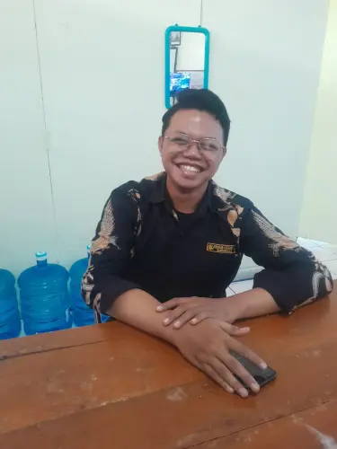 Rendra Aditya, S.Pd